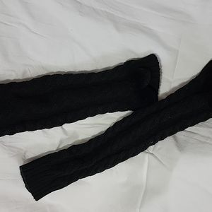 Little girls leg warmers. Black with pom poms.